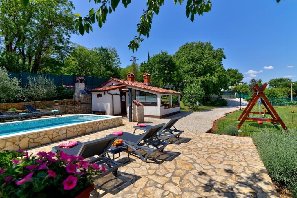 Piccola Casa - A Little Paradise Krsan Bagian luar foto